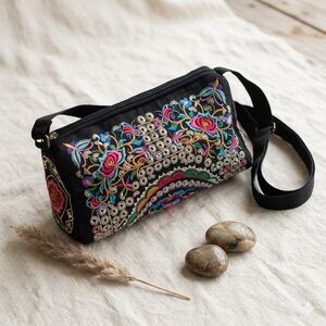 Hmong Women's Vintage Handbag, Hippie Style Crossbody Bag, Ethnic, Embroidered